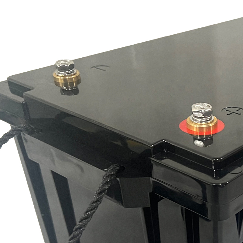 Idealakku IB-Serie LiFePO4-Batterie 12 V 300 Ah mit Smart-BMS und Bluetooth